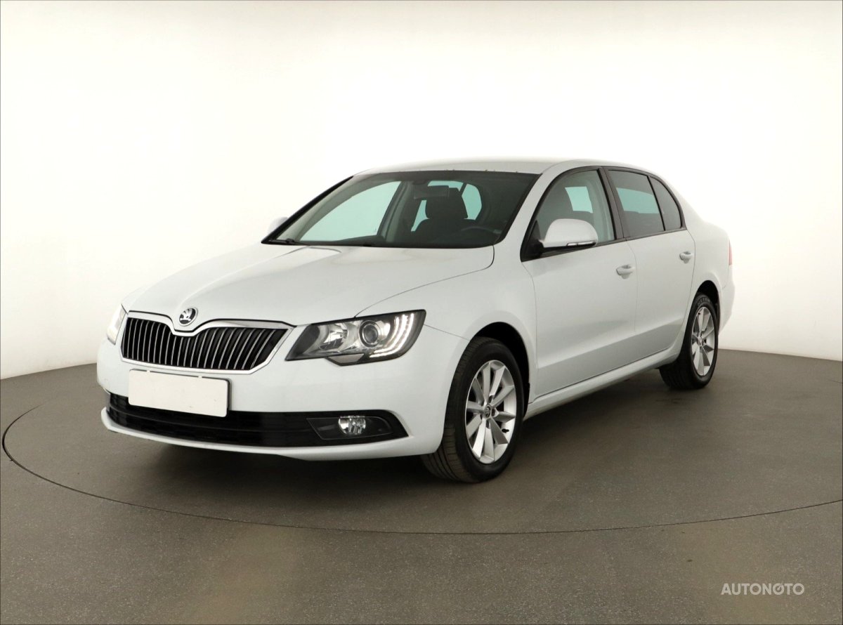 Škoda Superb, 2015 - pohled č. 3