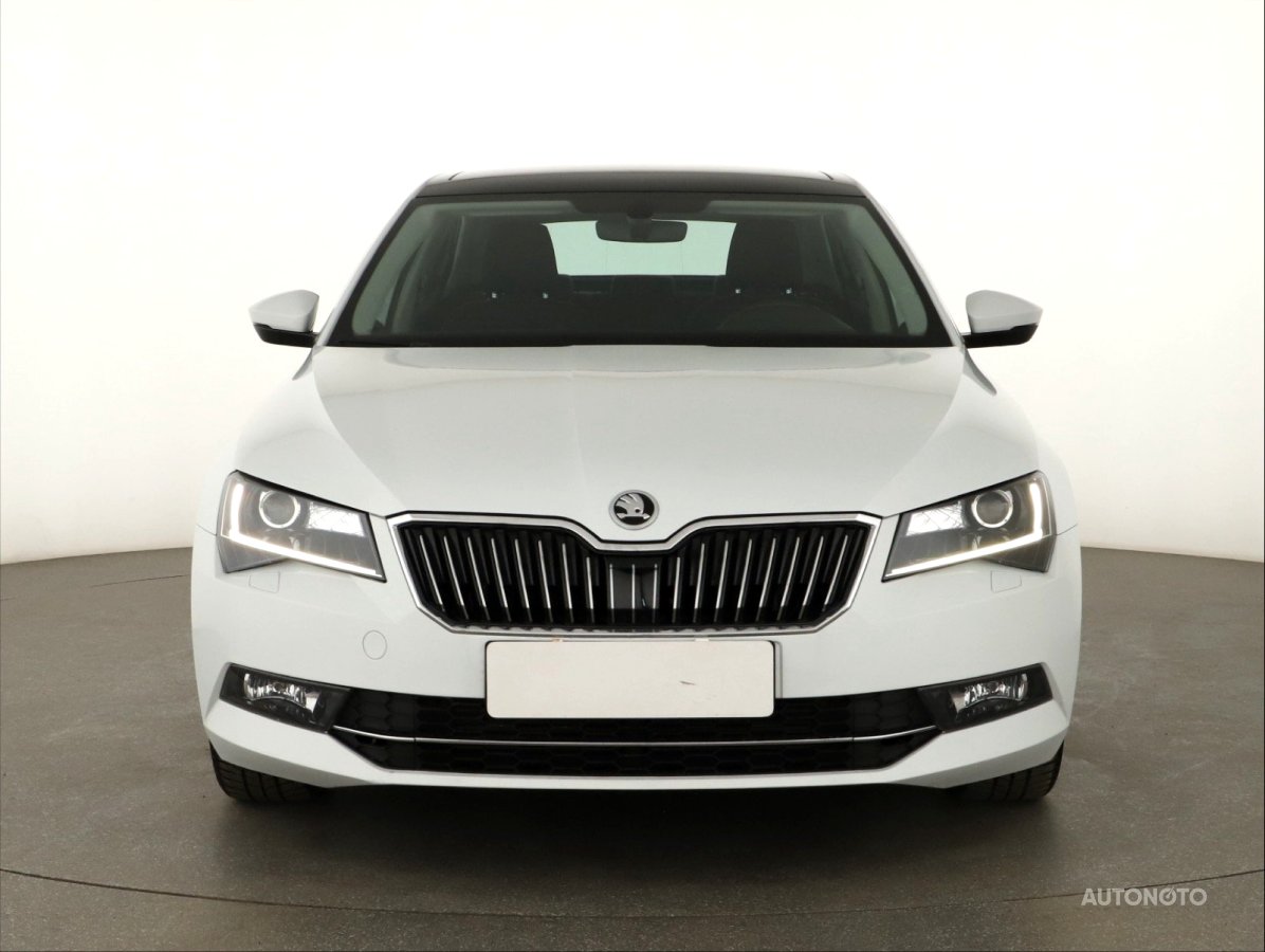 Škoda Superb, 2015 - pohled č. 2