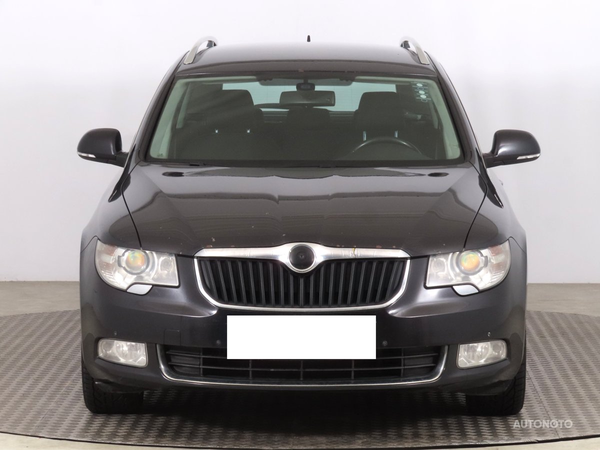 Škoda Superb, 2011 - pohled č. 2