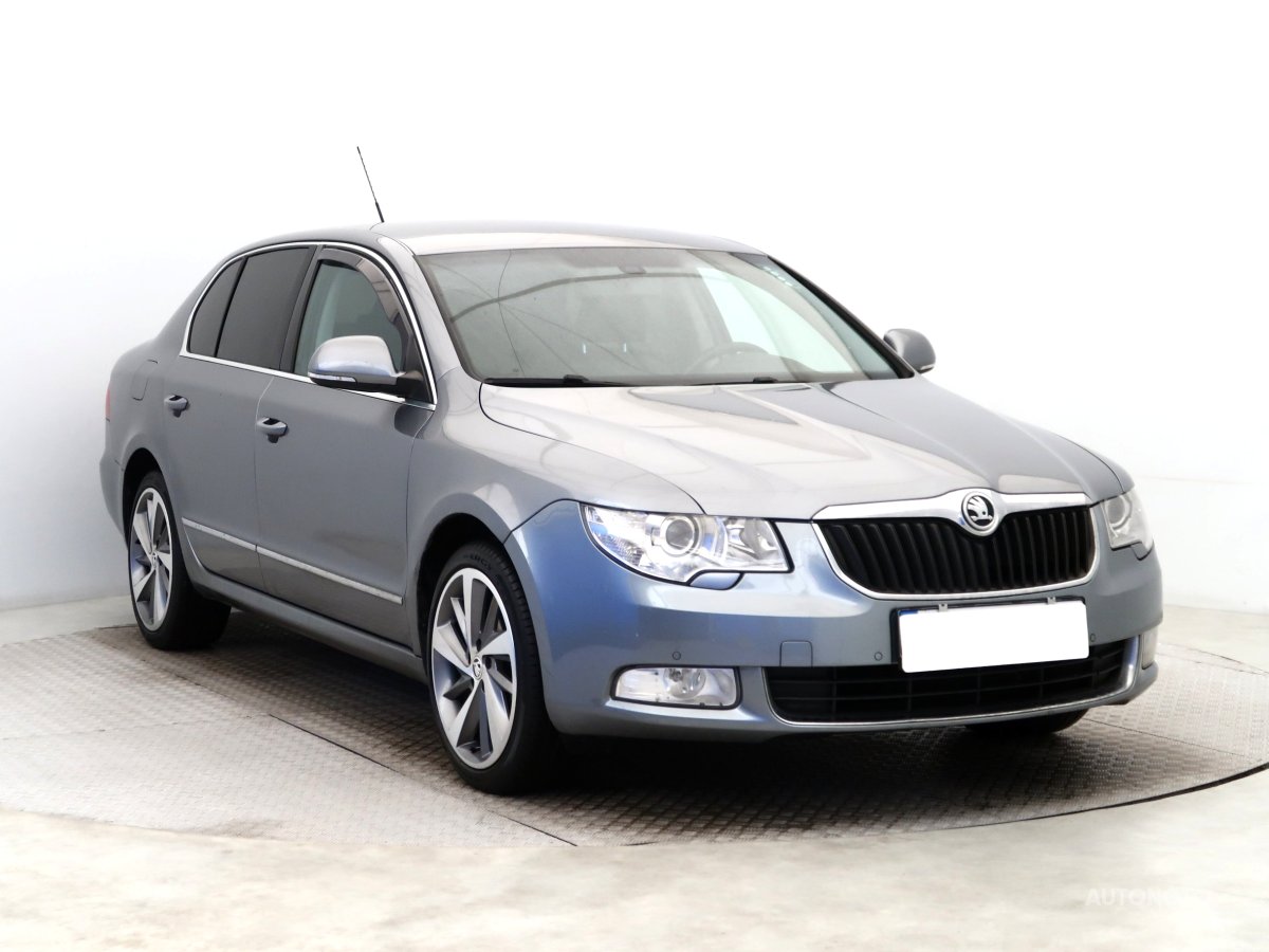 Škoda Superb, 2009 - celkový pohled