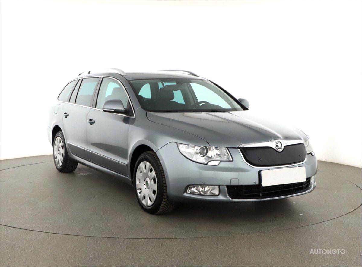 Škoda Superb, 2010 - celkový pohled