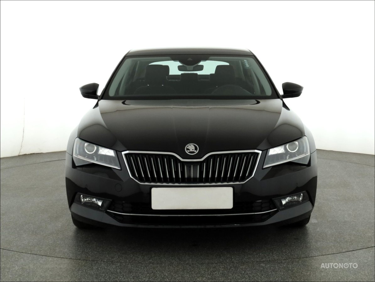 Škoda Superb, 2017 - pohled č. 2
