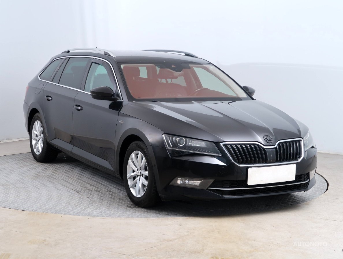 Škoda Superb, 2017 - celkový pohled
