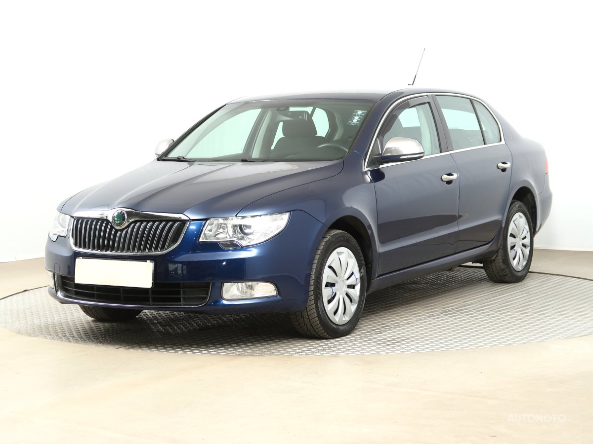 Škoda Superb, 2008 - pohled č. 3