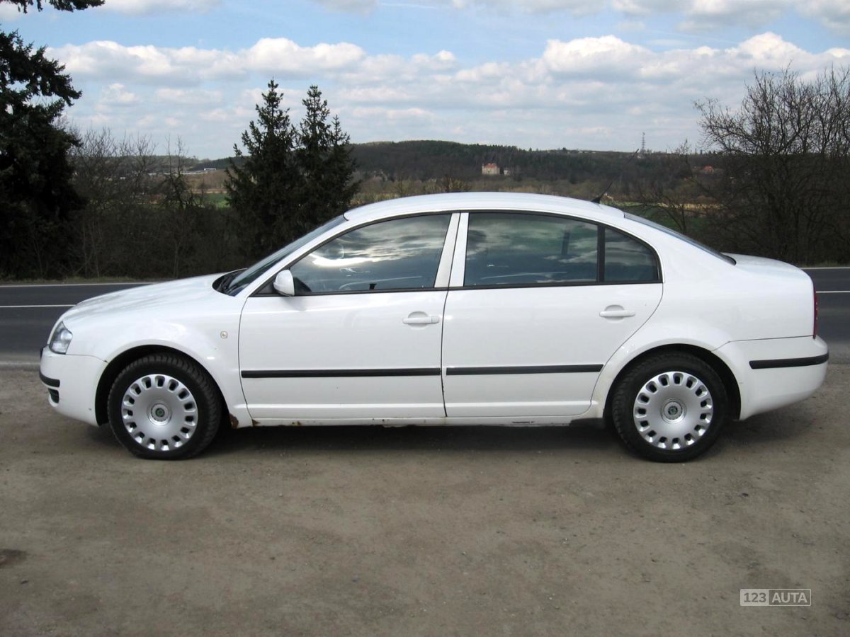 Škoda Superb, 2003 - pohled č. 2