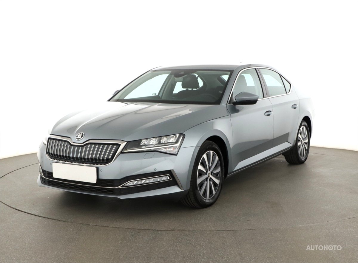 Škoda Superb, 2020 - pohled č. 3