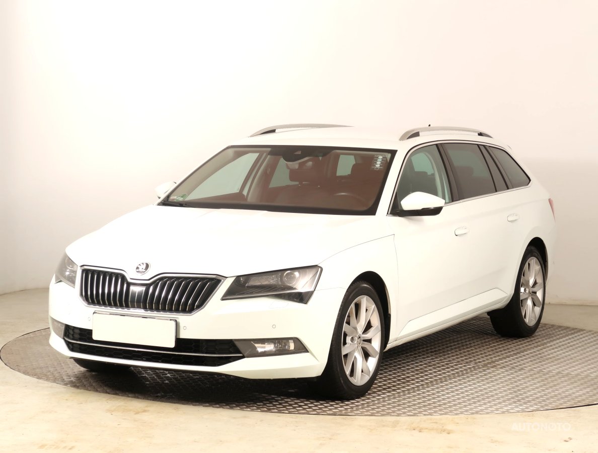 Škoda Superb, 2017 - pohled č. 3
