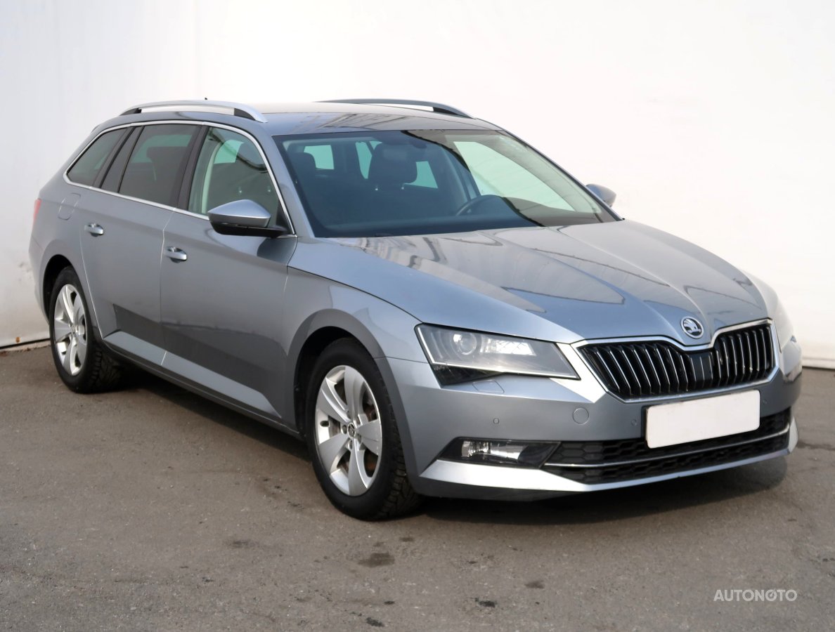 Škoda Superb, 2017 - celkový pohled
