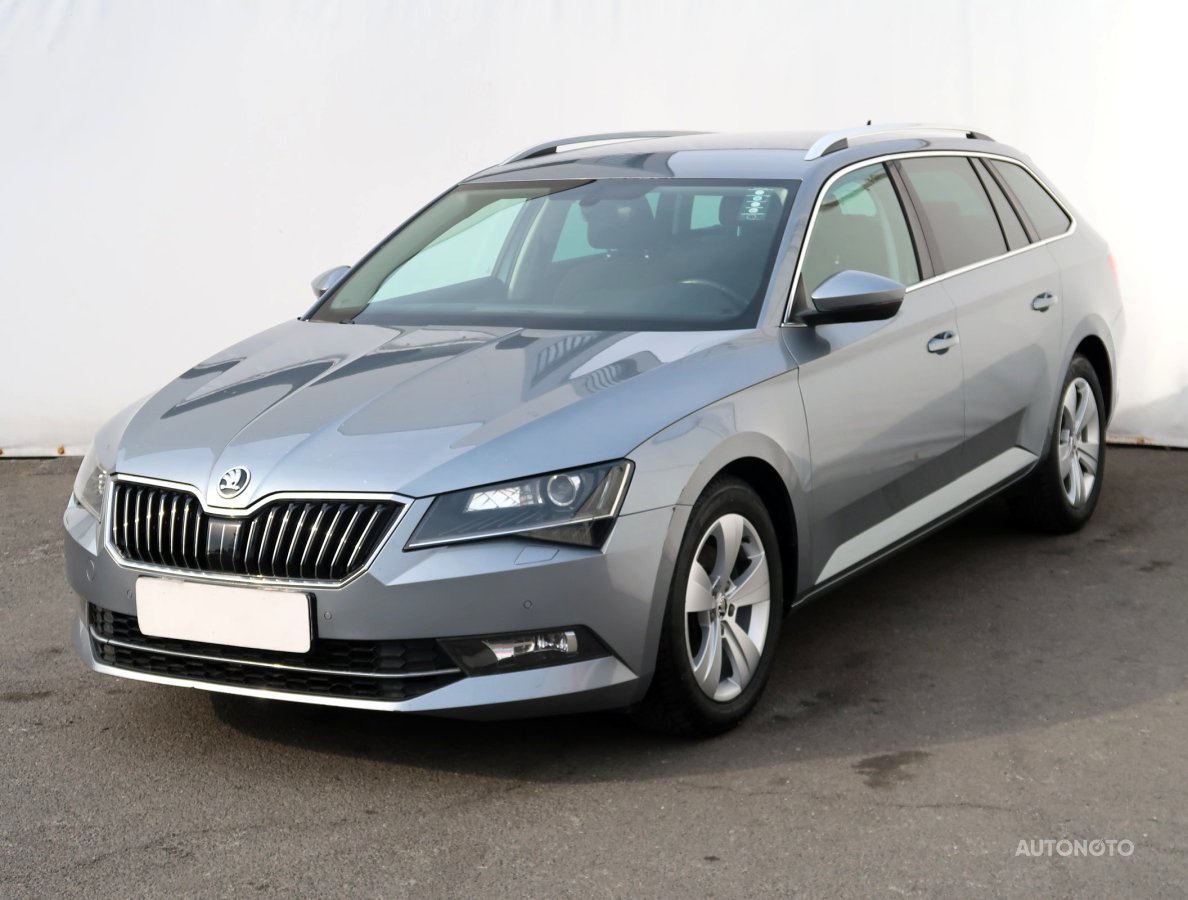Škoda Superb, 2017 - pohled č. 3