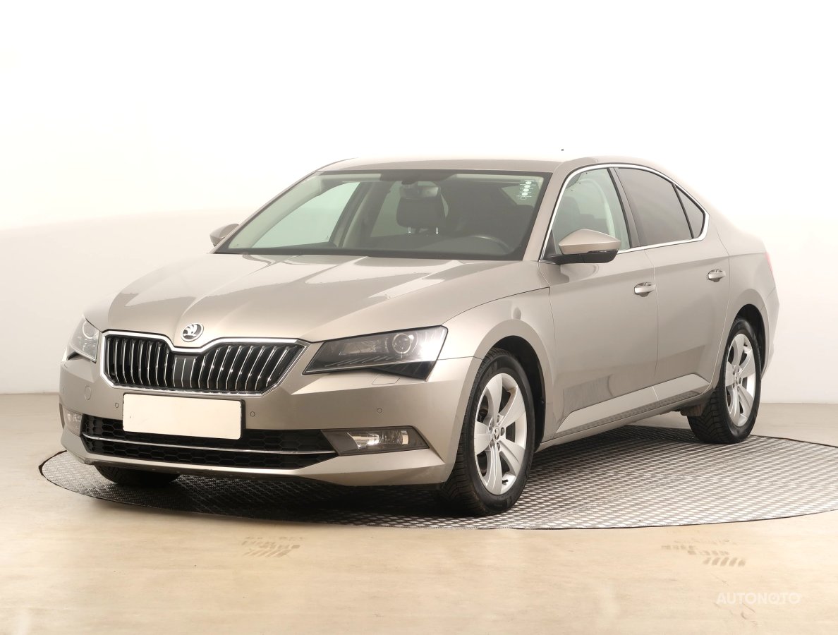 Škoda Superb, 2017 - pohled č. 3