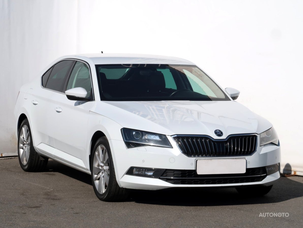 Škoda Superb, 2015 - celkový pohled