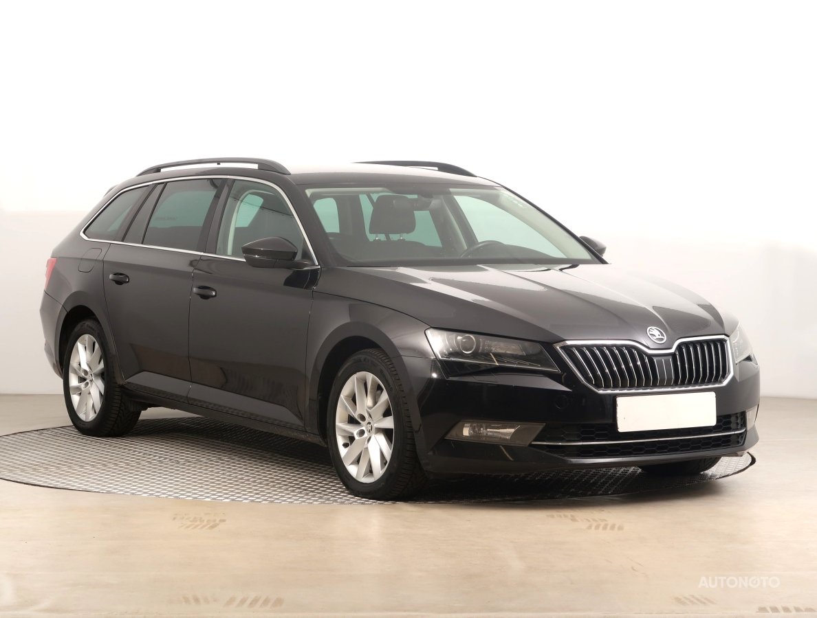 Škoda Superb, 2016 - celkový pohled