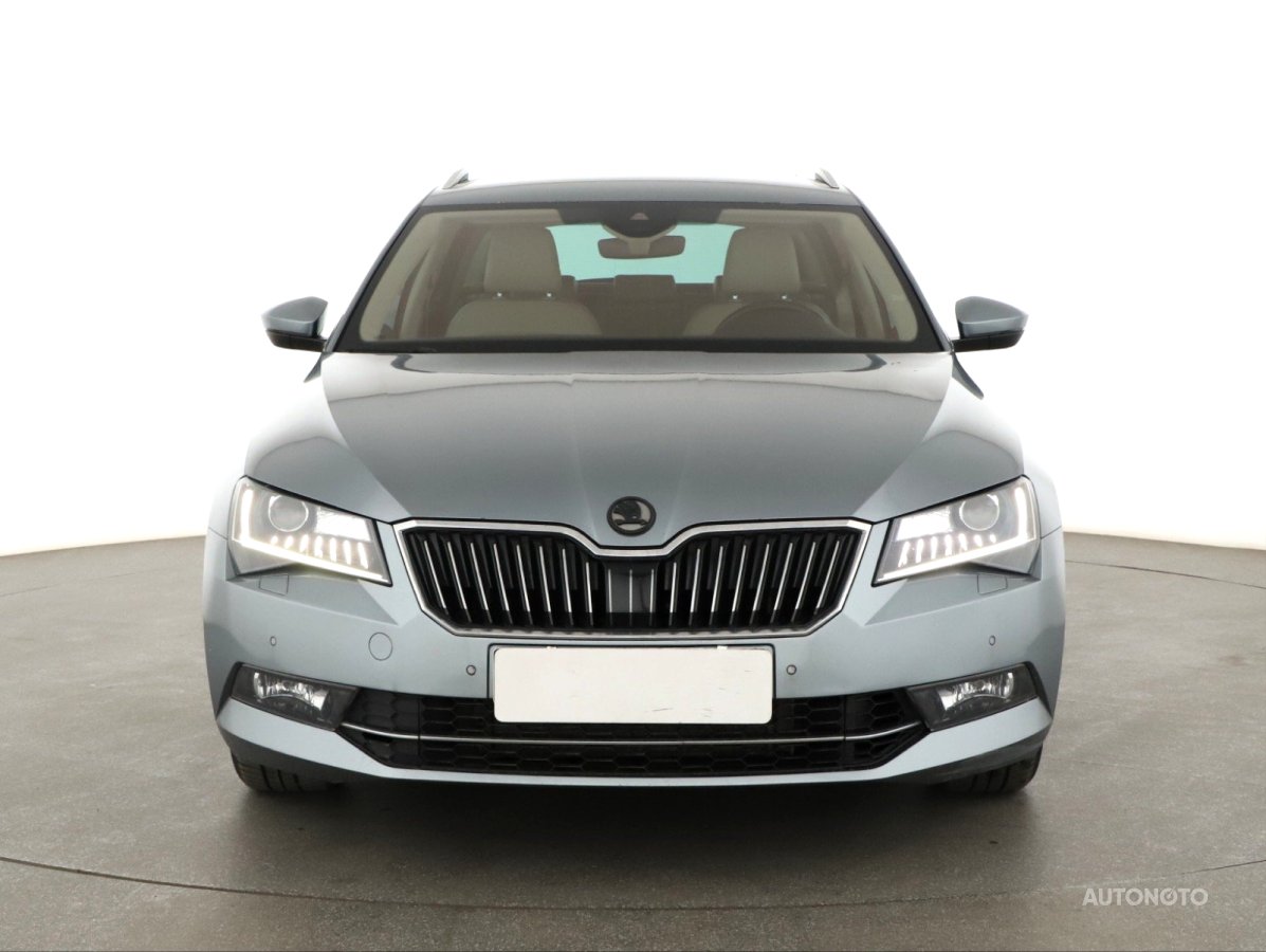 Škoda Superb, 2016 - pohled č. 2