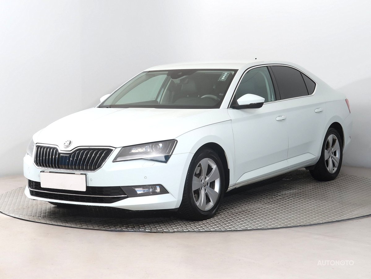 Škoda Superb, 2017 - pohled č. 3