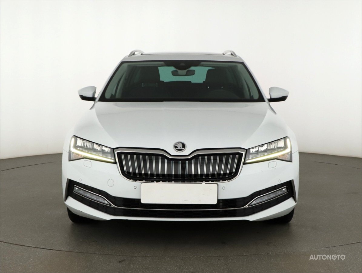 Škoda Superb, 2020 - pohled č. 2
