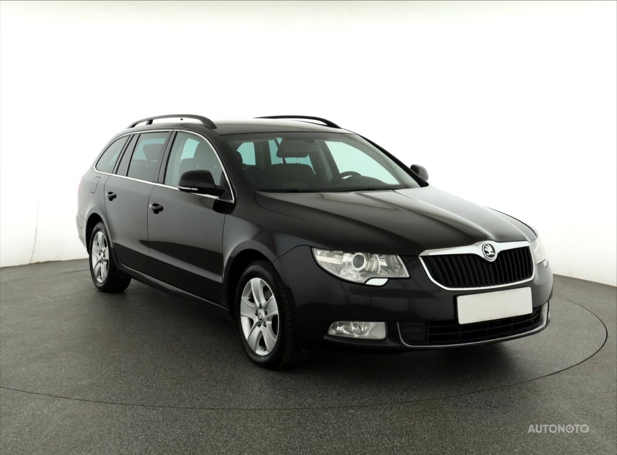 Škoda Superb, 2012 - pohled č. 1