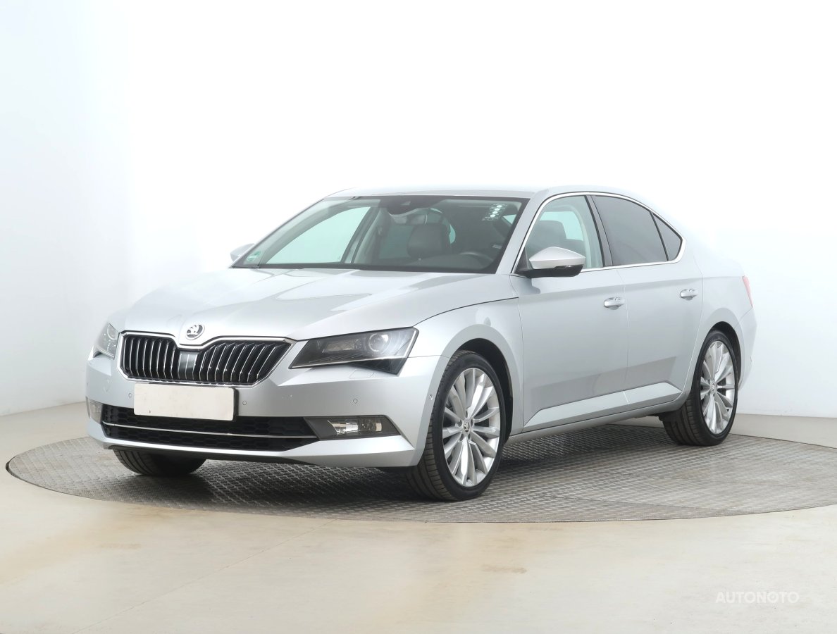 Škoda Superb, 2015 - pohled č. 3