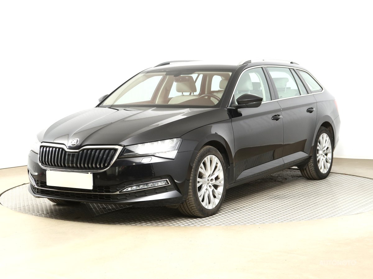 Škoda Superb, 2020 - pohled č. 3