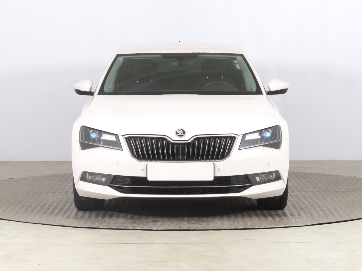 Škoda Superb, 2016 - pohled č. 2