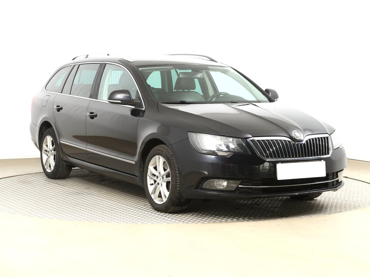 Škoda Superb, 2013 - pohled č. 1
