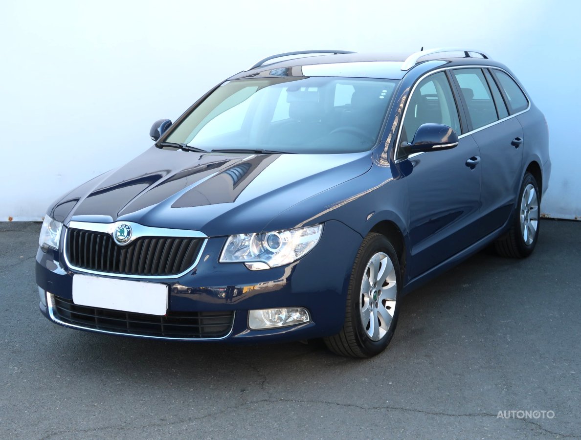 Škoda Superb, 2010 - pohled č. 3