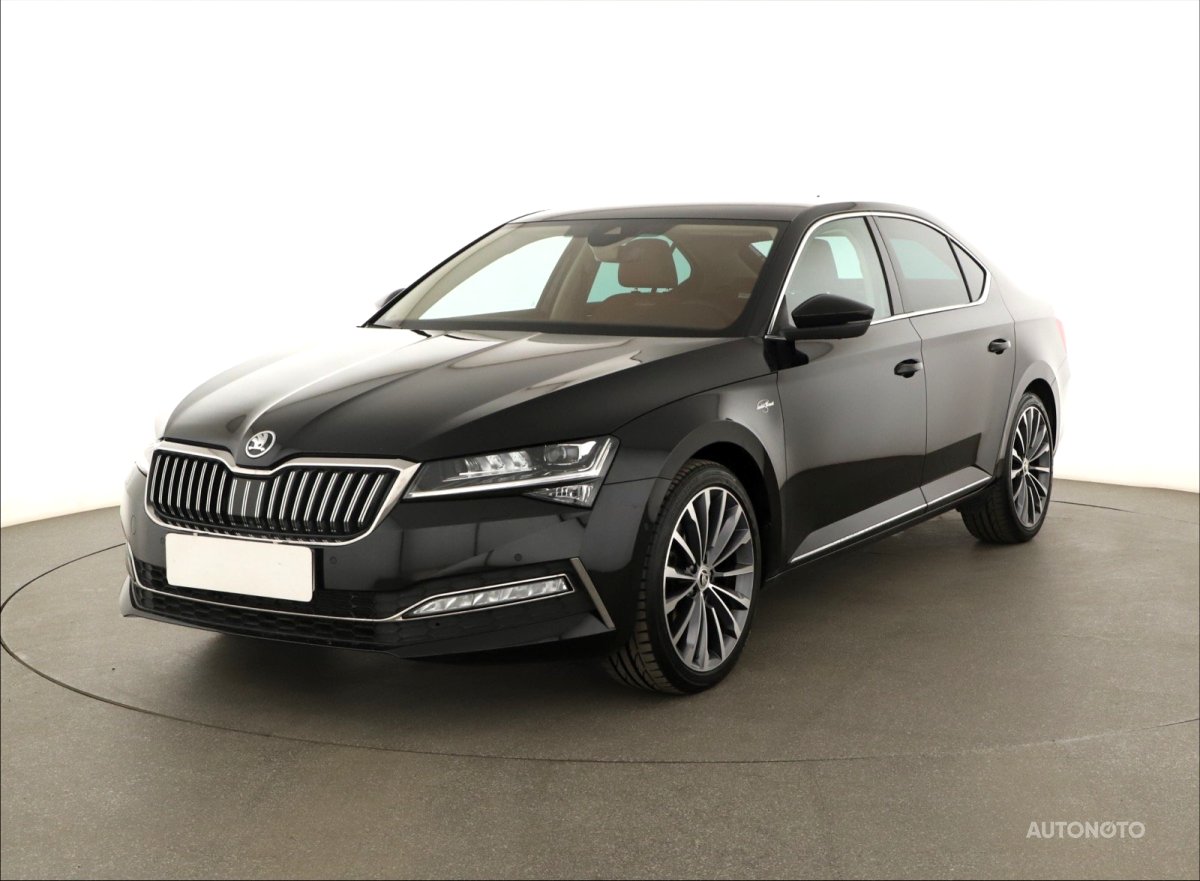 Škoda Superb, 2023 - pohled č. 3