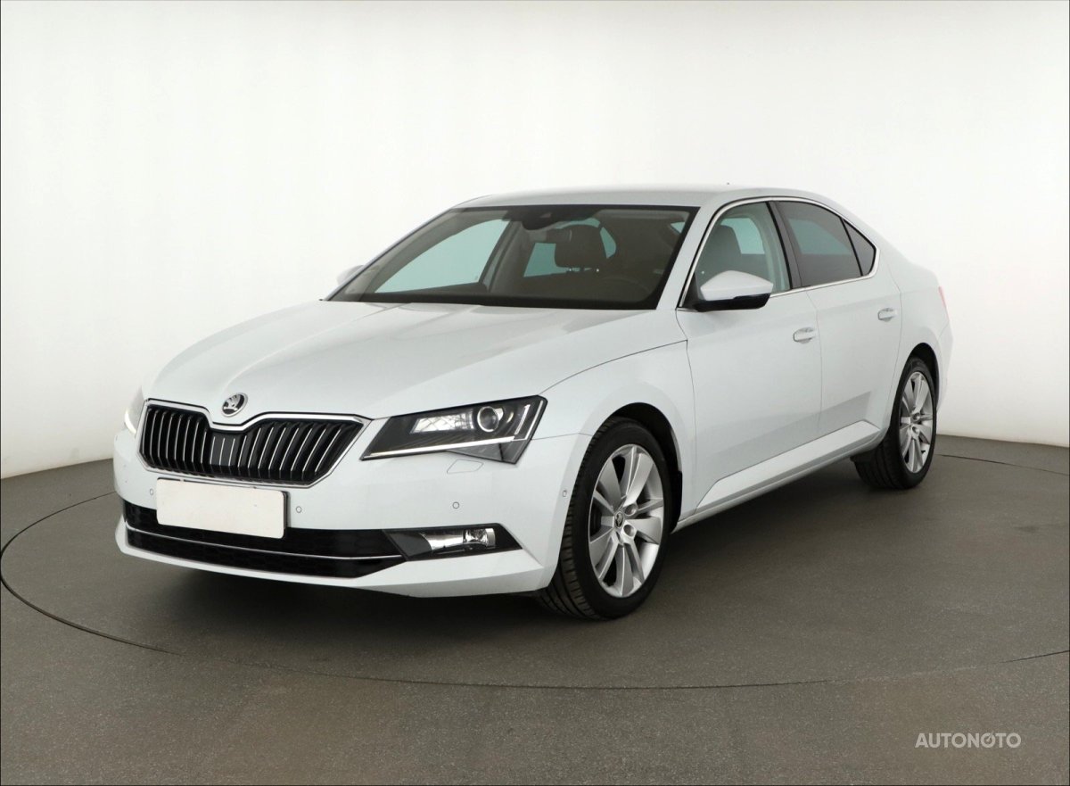Škoda Superb, 2016 - pohled č. 3