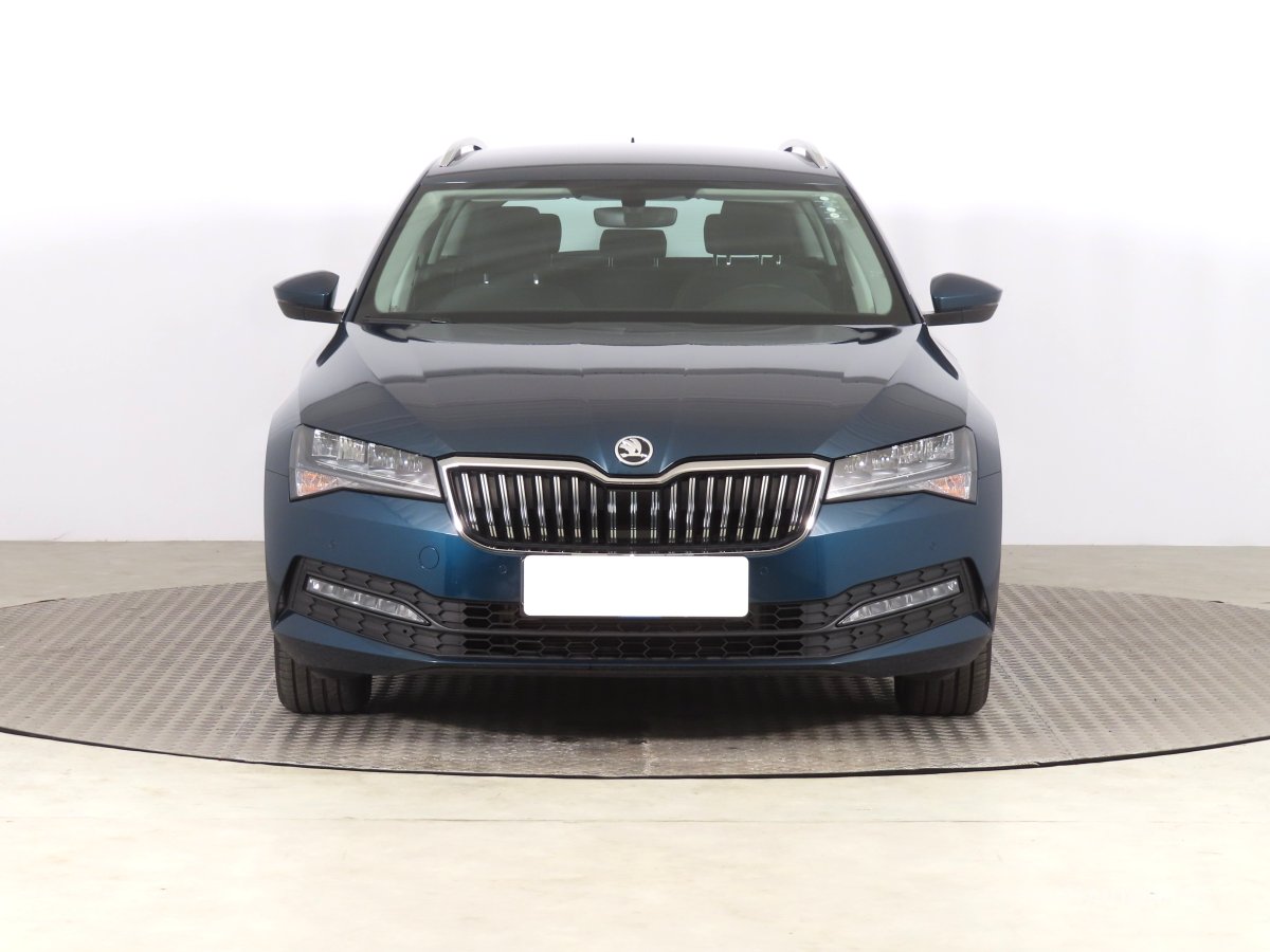 Škoda Superb, 2022 - pohled č. 2