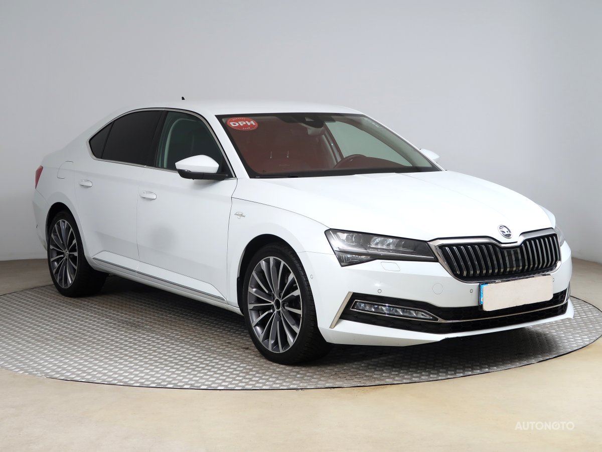 Škoda Superb, 2021 - celkový pohled