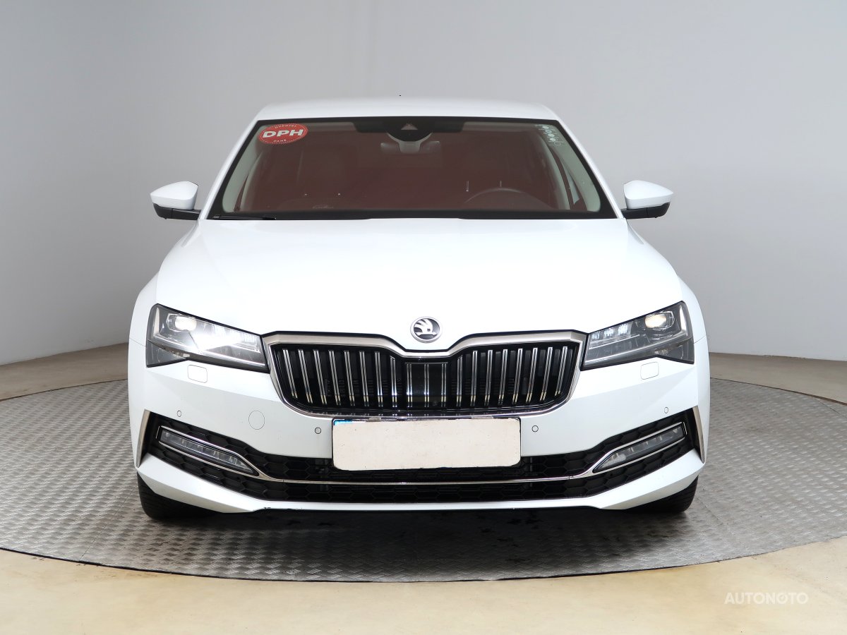 Škoda Superb, 2021 - pohled č. 2