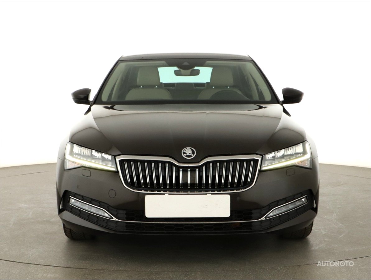 Škoda Superb, 2019 - pohled č. 2