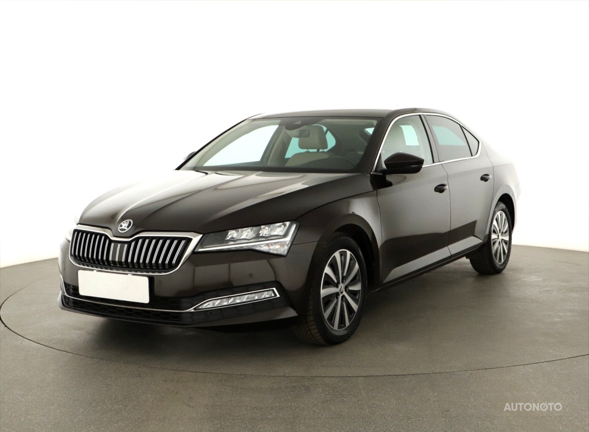 Škoda Superb, 2019 - pohled č. 3