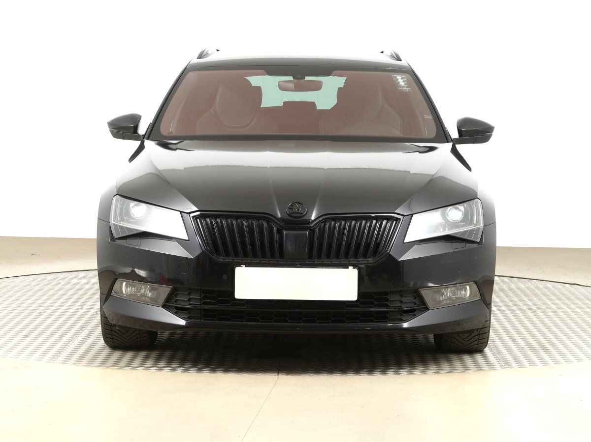 Škoda Superb, 2017 - pohled č. 2