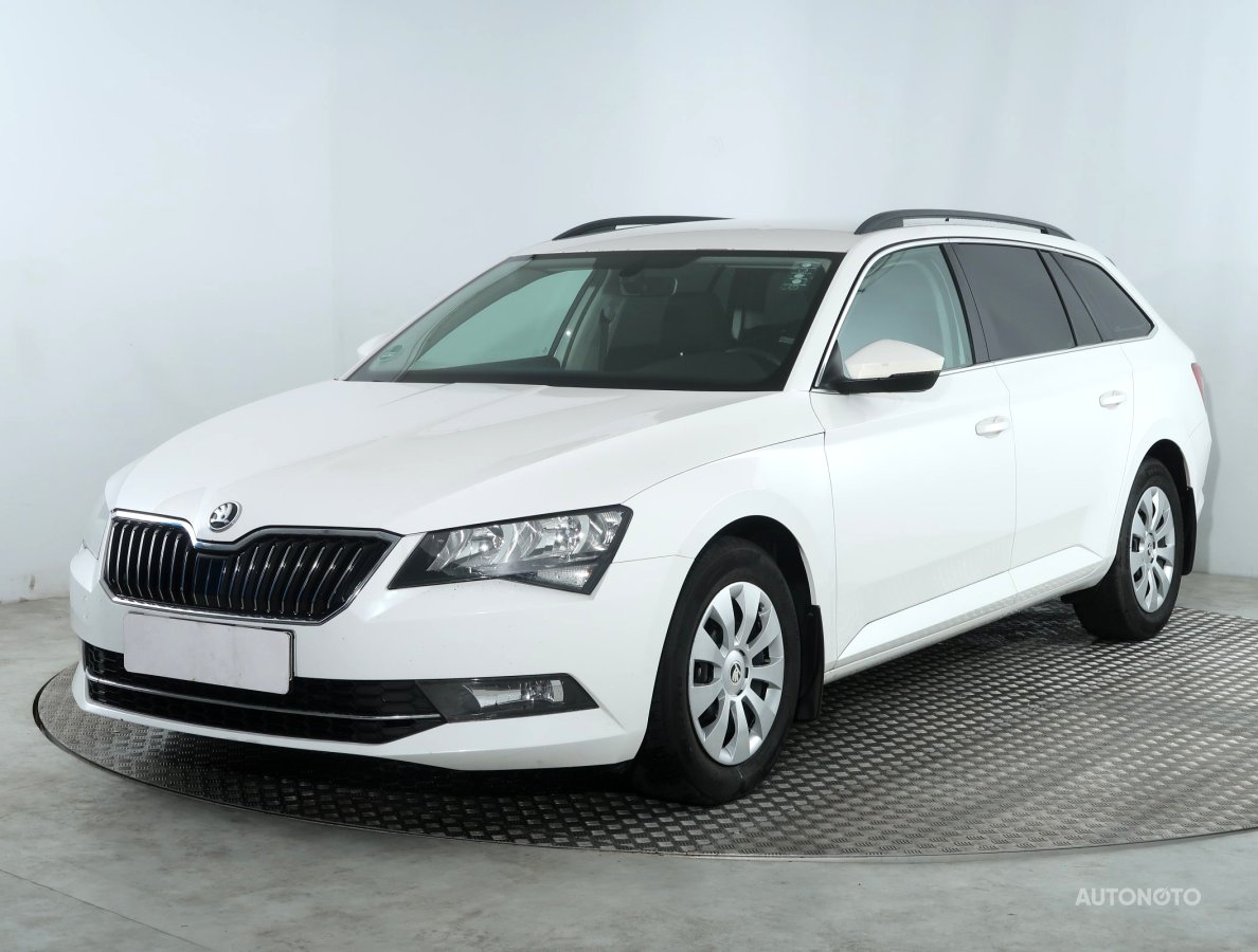 Škoda Superb, 2016 - pohled č. 3