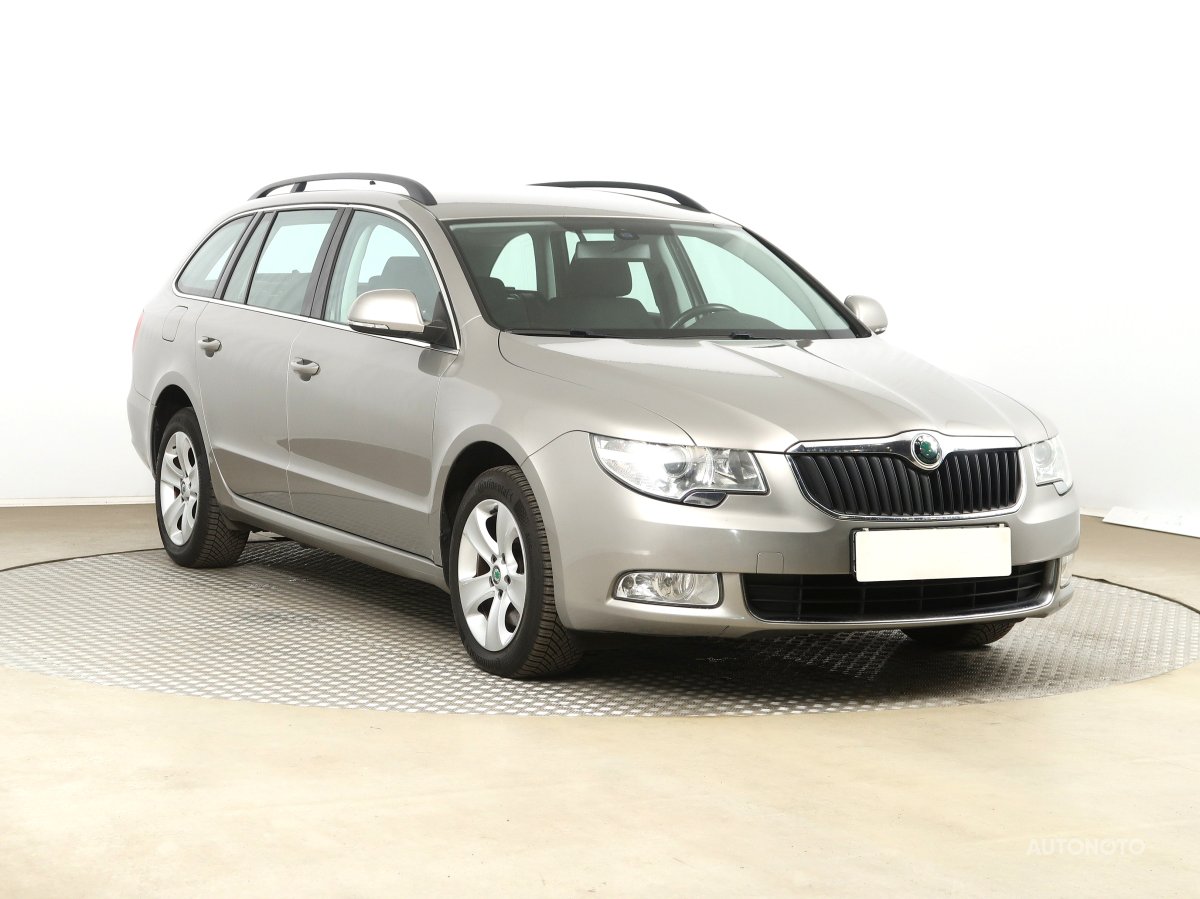 Škoda Superb, 2013 - pohled č. 1