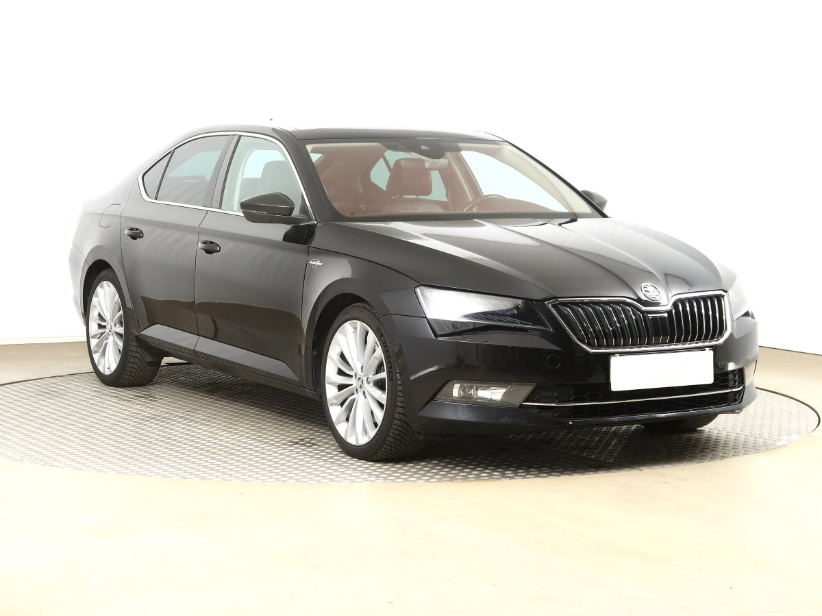 Škoda Superb, 2017 - celkový pohled