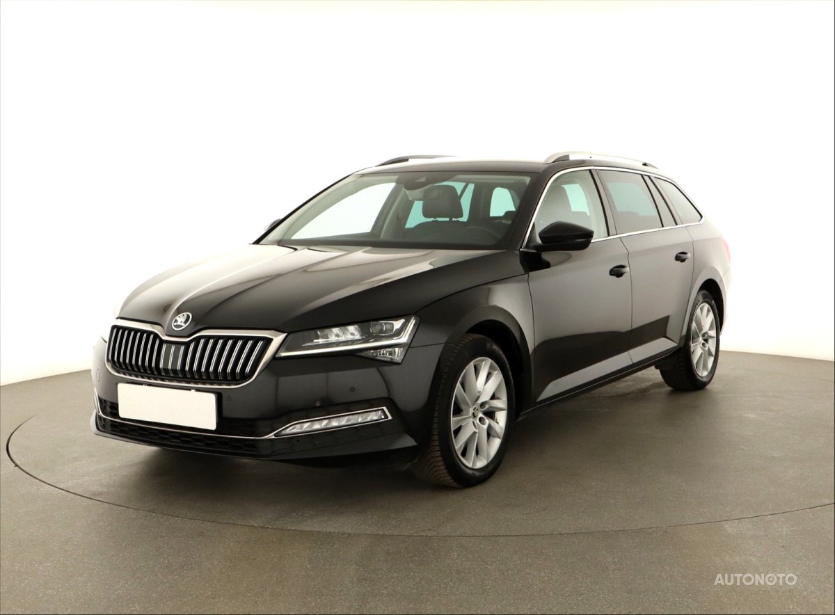 Škoda Superb, 2020 - pohled č. 3