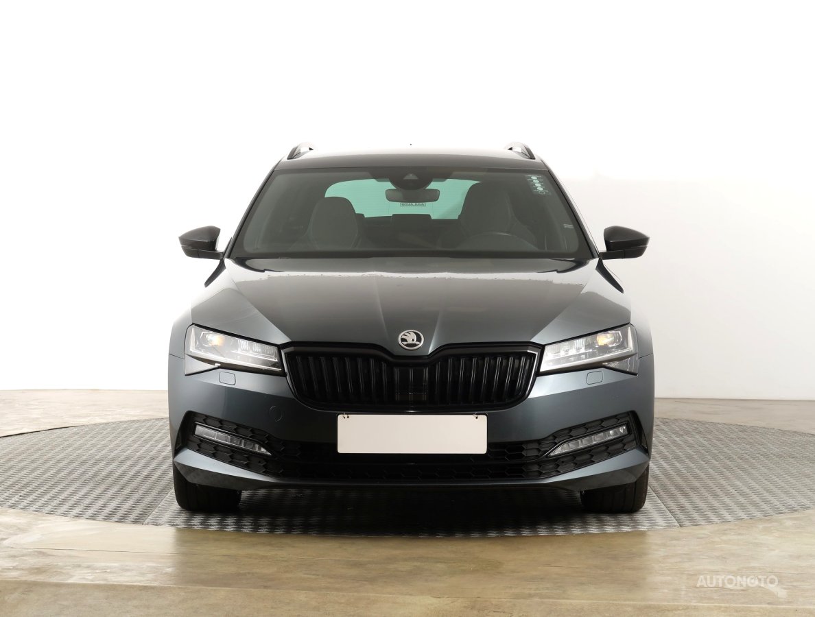 Škoda Superb, 2019 - pohled č. 2