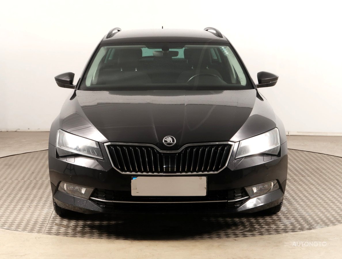 Škoda Superb, 2016 - pohled č. 2
