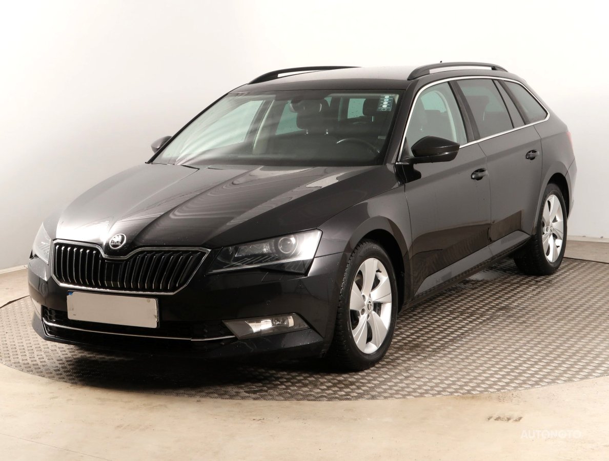 Škoda Superb, 2016 - pohled č. 3