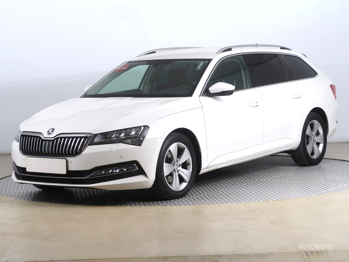 Škoda Superb, 2019 - pohled č. 3