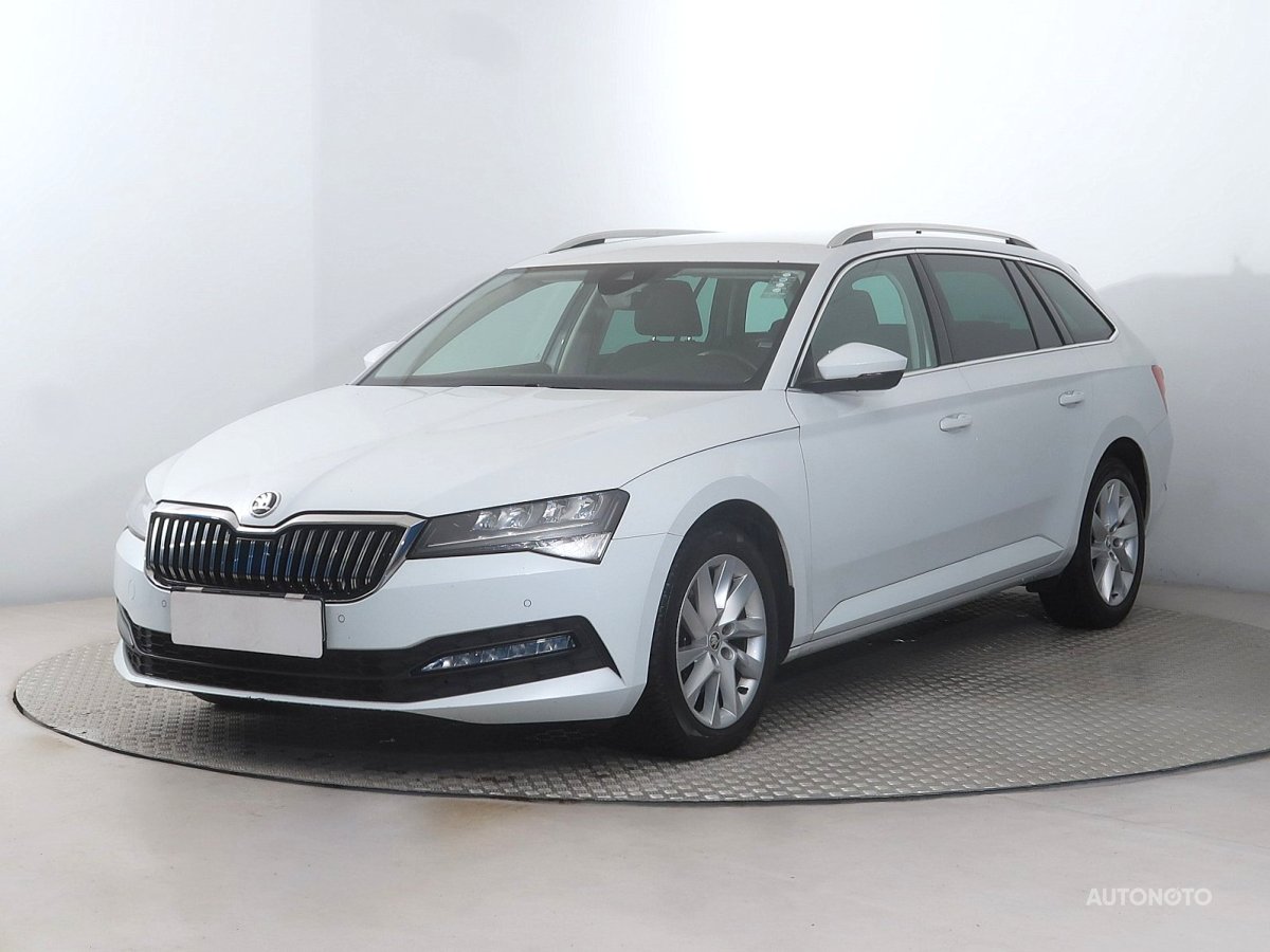 Škoda Superb, 2019 - pohled č. 3