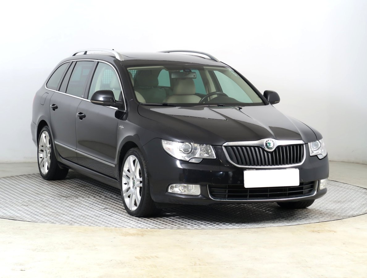 Škoda Superb, 2010 - pohled č. 1