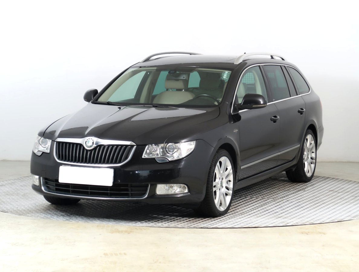 Škoda Superb, 2010 - pohled č. 3