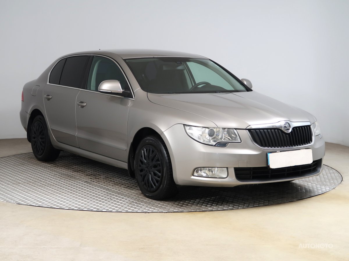 Škoda Superb, 2010 - pohled č. 1