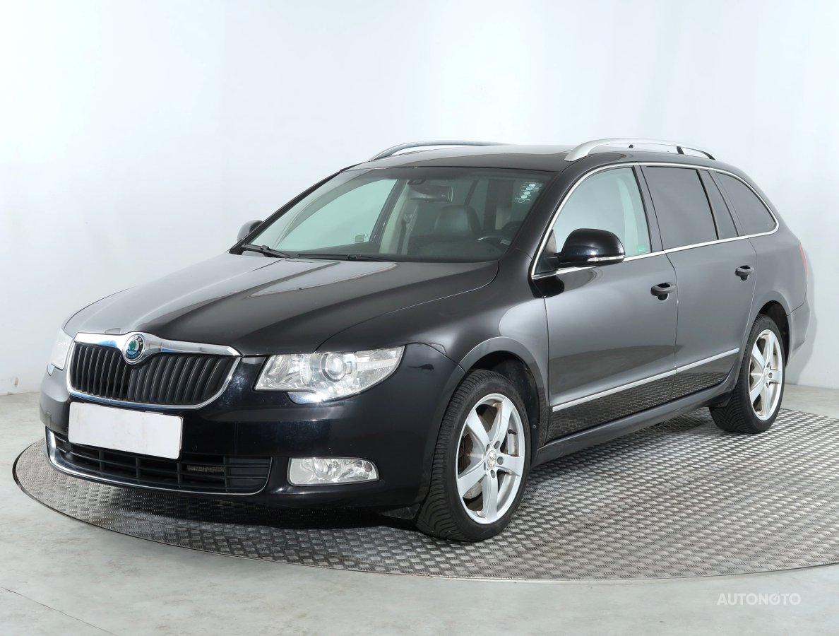 Škoda Superb, 2010 - pohled č. 3