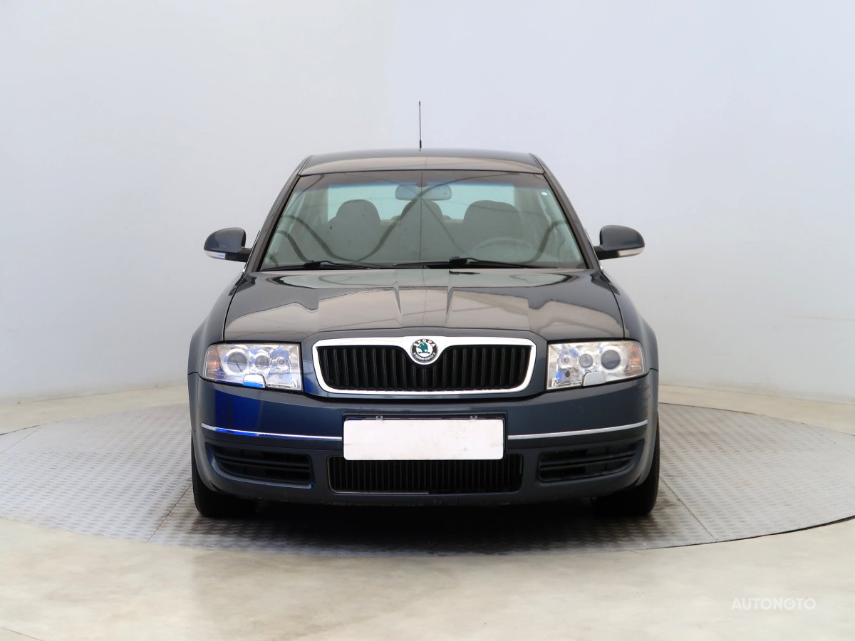 Škoda Superb, 2008 - pohled č. 2