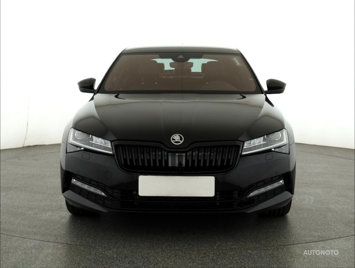 Škoda Superb, 2023 - pohled č. 2
