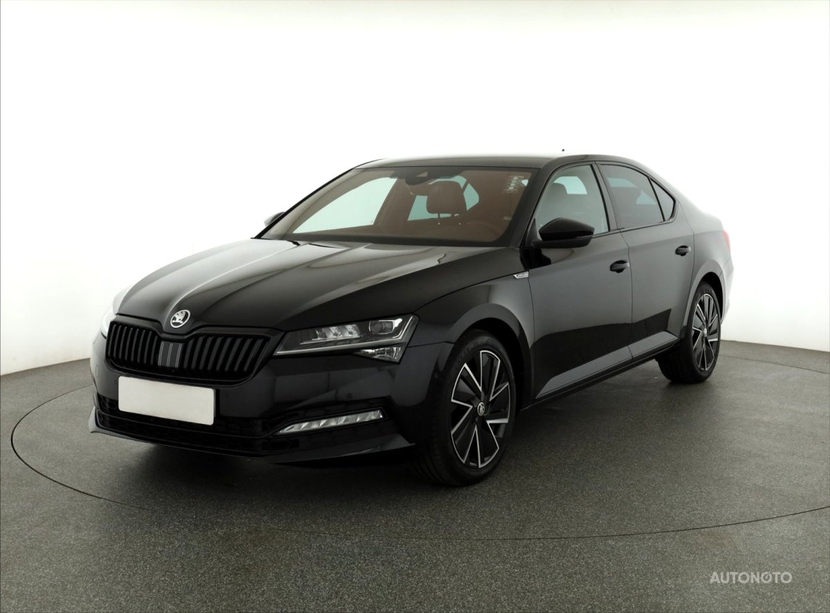 Škoda Superb, 2023 - pohled č. 3