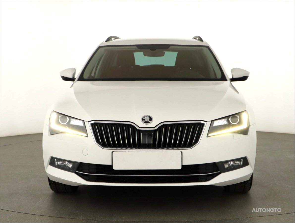 Škoda Superb, 2017 - pohled č. 2